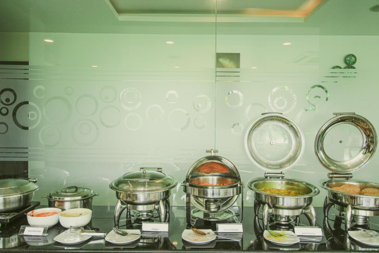 White Pearl Residency Hotel Pondicherry Exterior photo