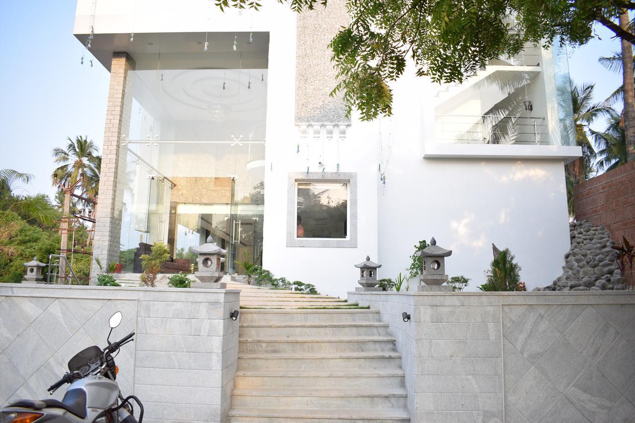 White Pearl Residency Hotel Pondicherry Exterior photo